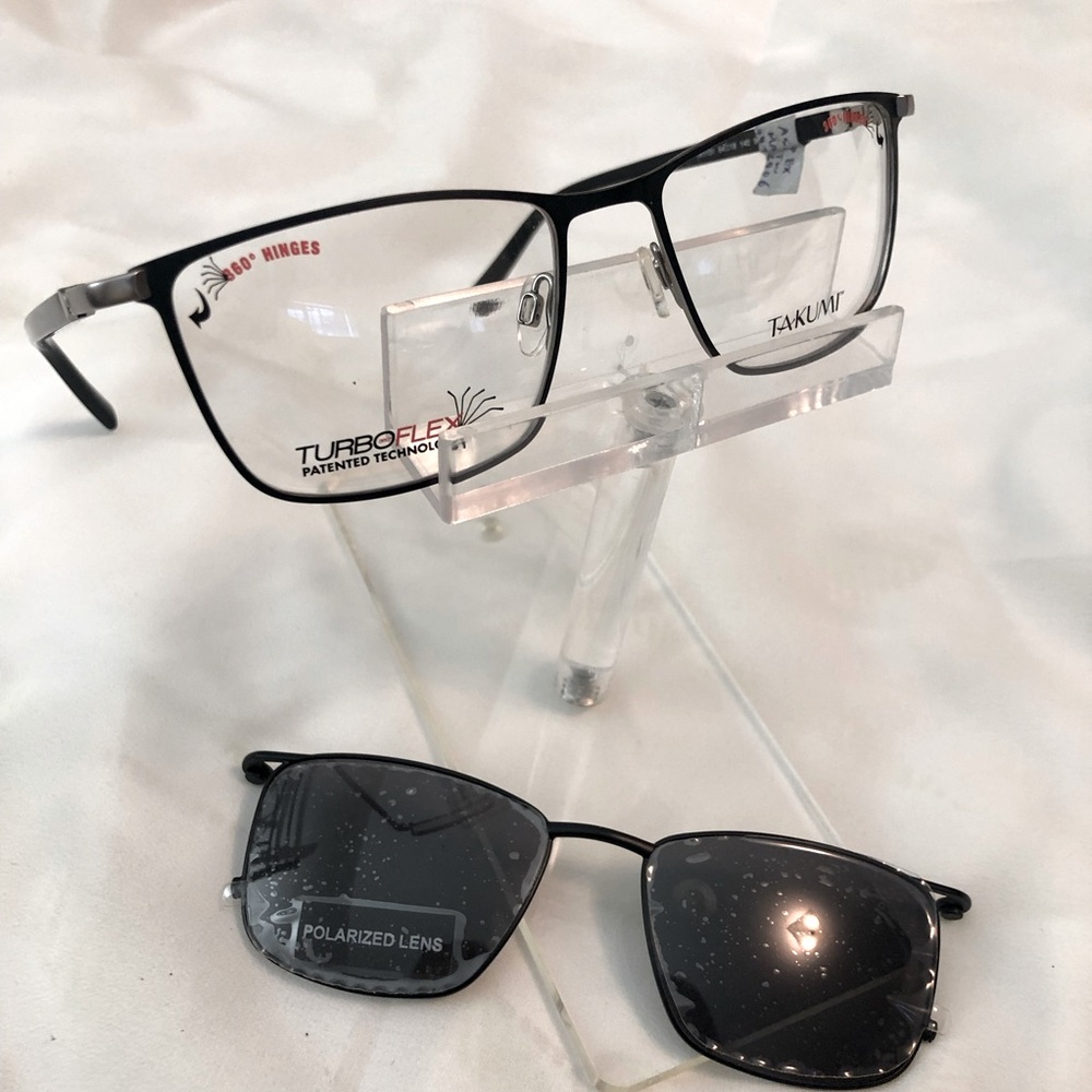 Metal frame with polarized clip on sunglasses